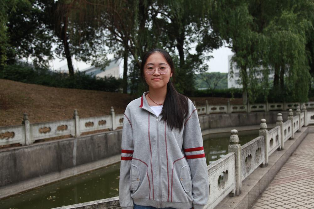 承依恬.jpg