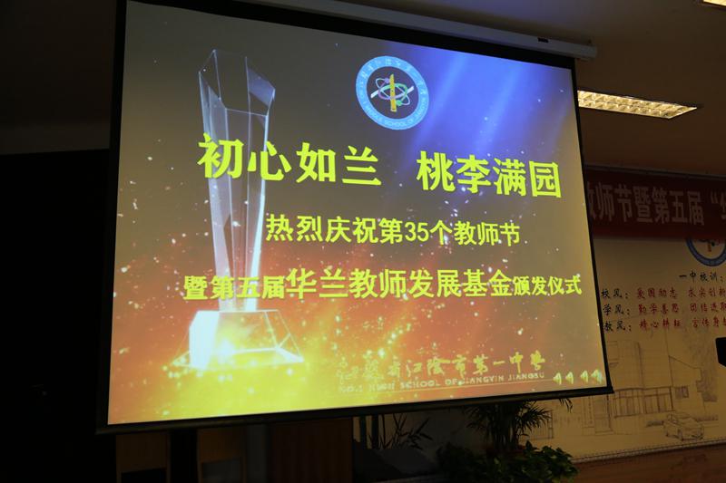 1569216792300028040.jpg BL1A9851.jpg