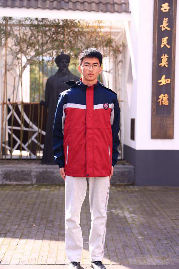 许家荣.jpg