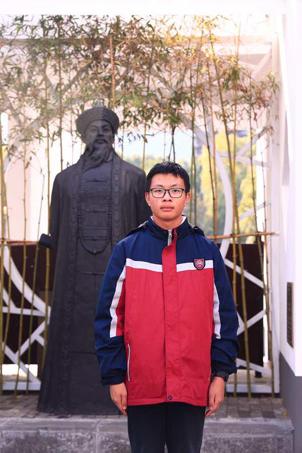 陈泓杰.jpg