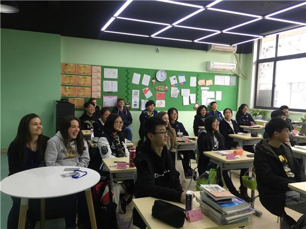 6课堂学习瞬间_副本.jpg
