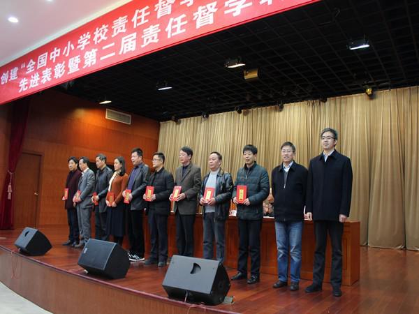16mmsip6s5y0j缩图.jpg